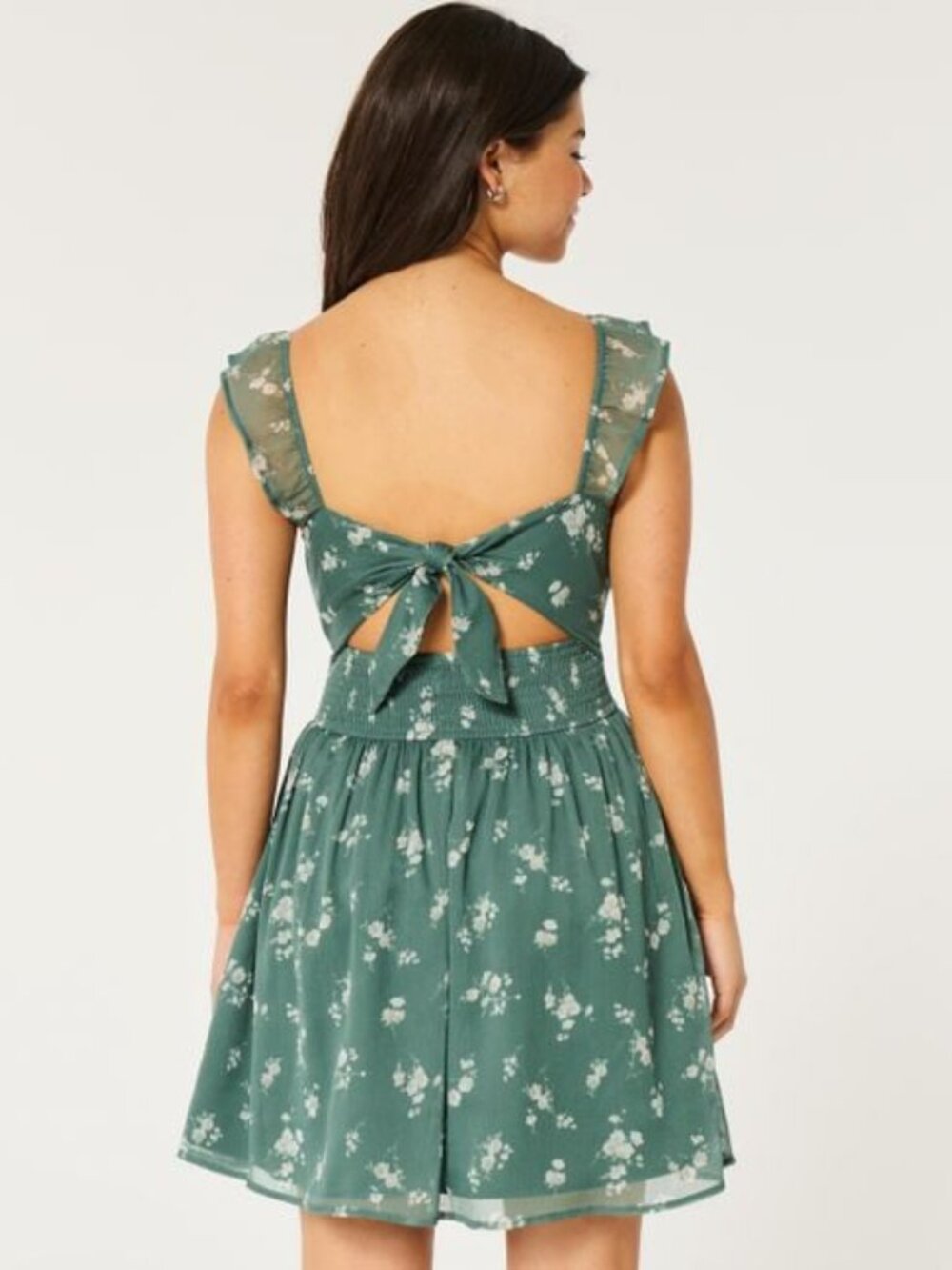 Hollister Saidie Chiffon Flutter Sleeve Mini Dress - Picture 2 of 8